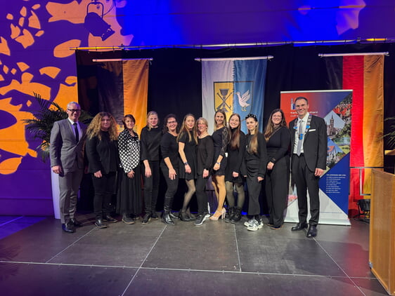 Die Helferinnen der Verwaltung beim Neujahrsempfang