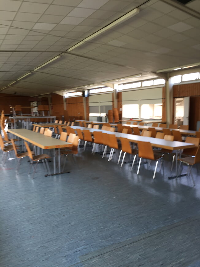 Traditionelles Fischessen