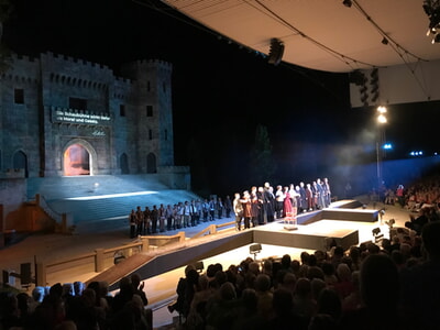 Theaterfahrt f&uuml;r Senioren nach &Ouml;tigheim &bdquo;My Fair Lady&ldquo;